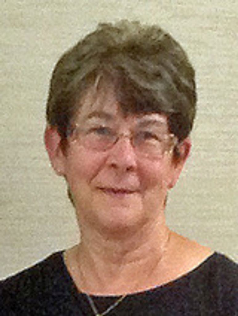 Margaret (Elliott)  Black Profile Photo