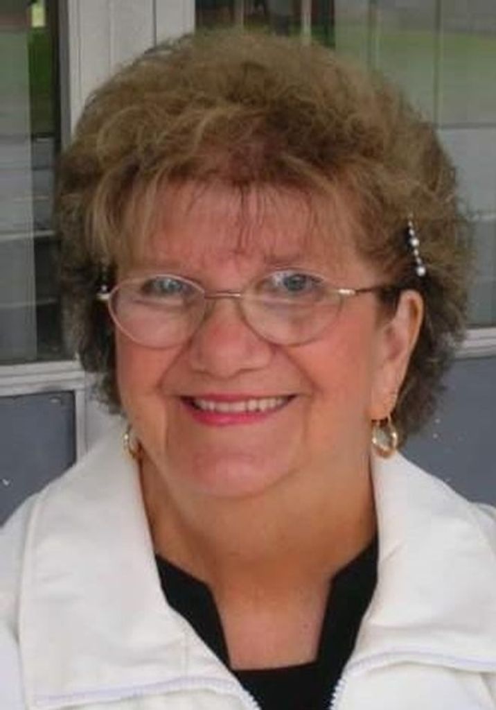 Marilyn F. Richards