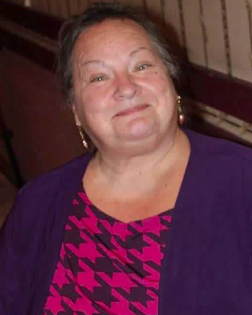 Carol Connolly Profile Photo