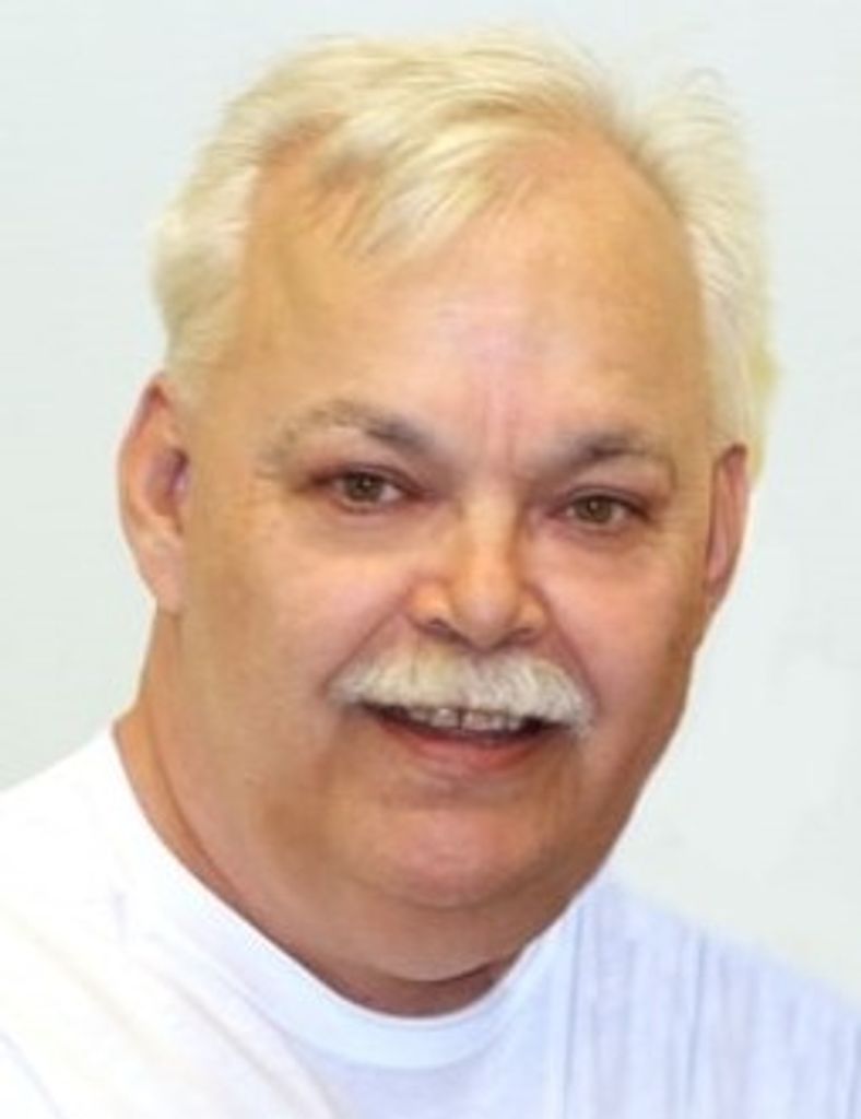 Jesse Chasteen