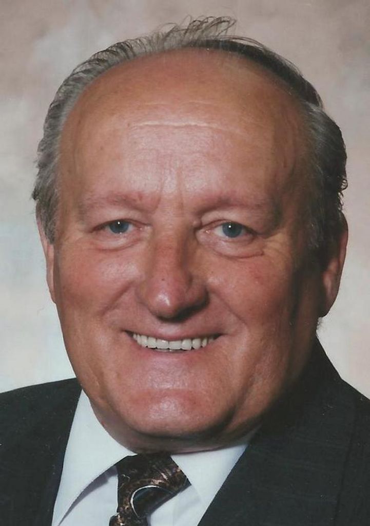 George Thomas Young Profile Photo