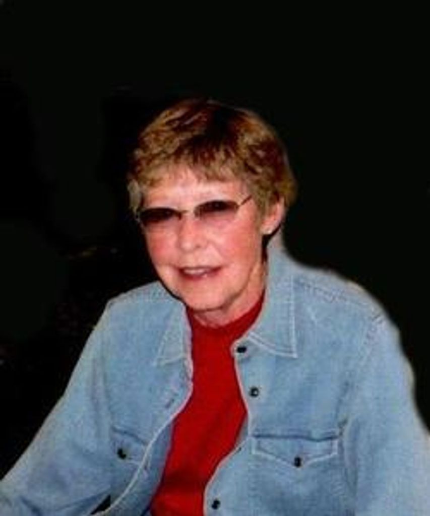 Lois Rustad Profile Photo