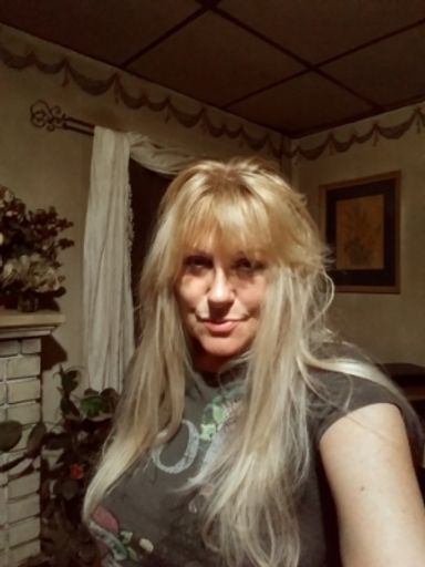 Cara  Elizabeth Parker Parulekar photo gallery thumbnail 5 of 5
