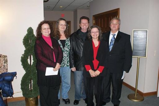 Cheryl Mostue photo gallery thumbnail 2 of 3
