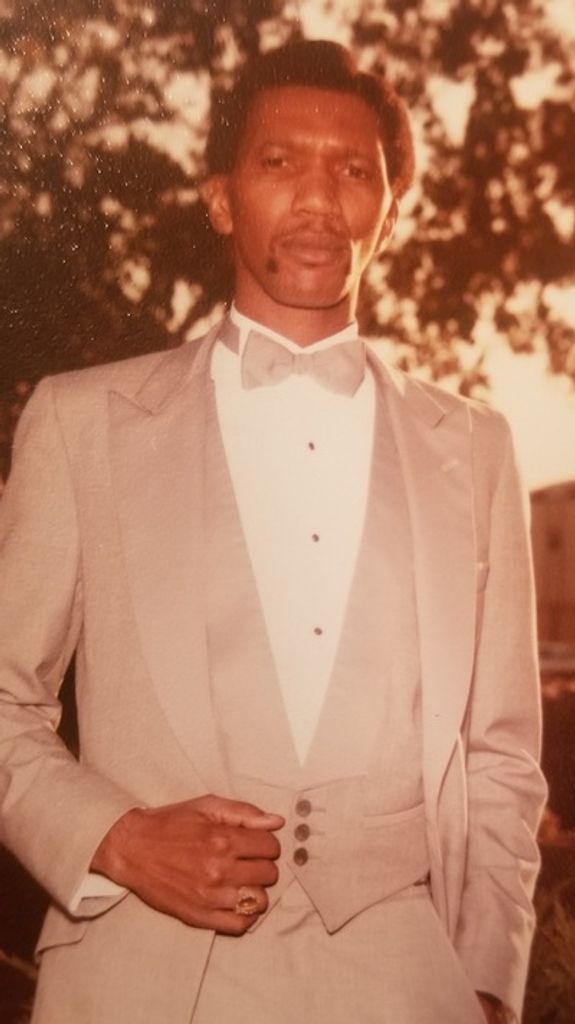 Robert Harold Walker Sr.