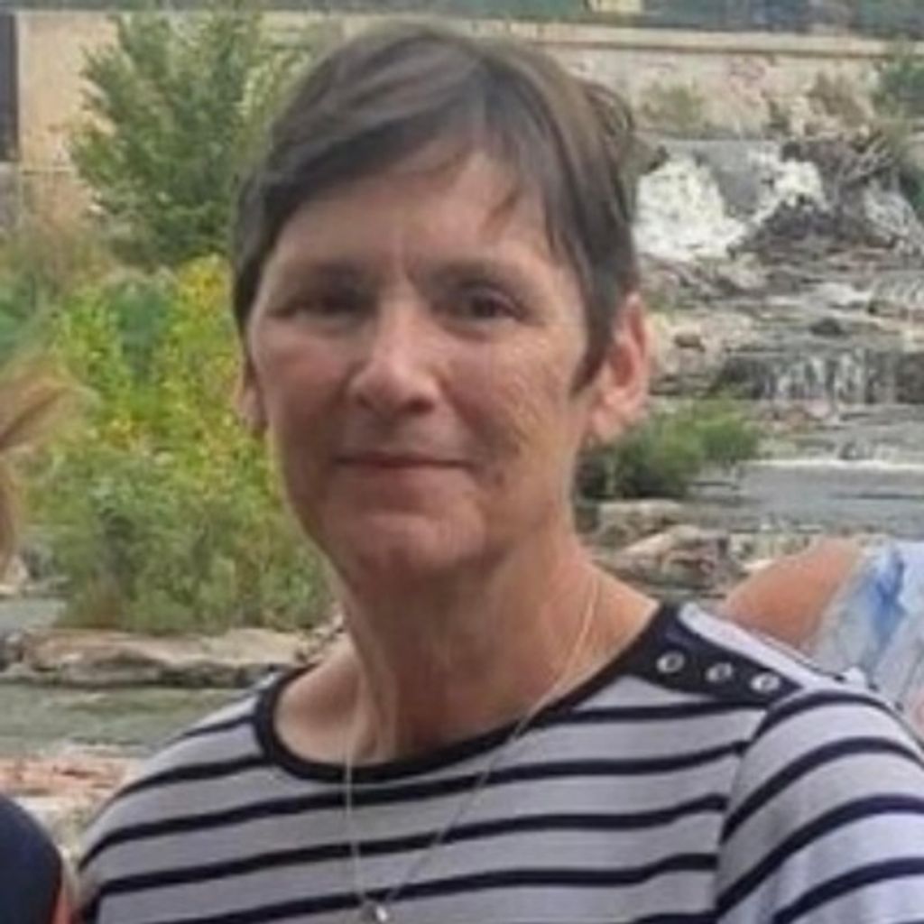 Paula Tuttle Profile Photo