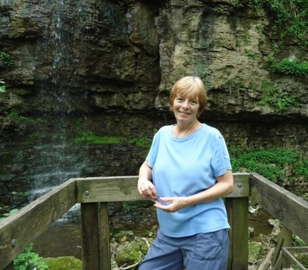Deborah Lynn Hart Profile Photo