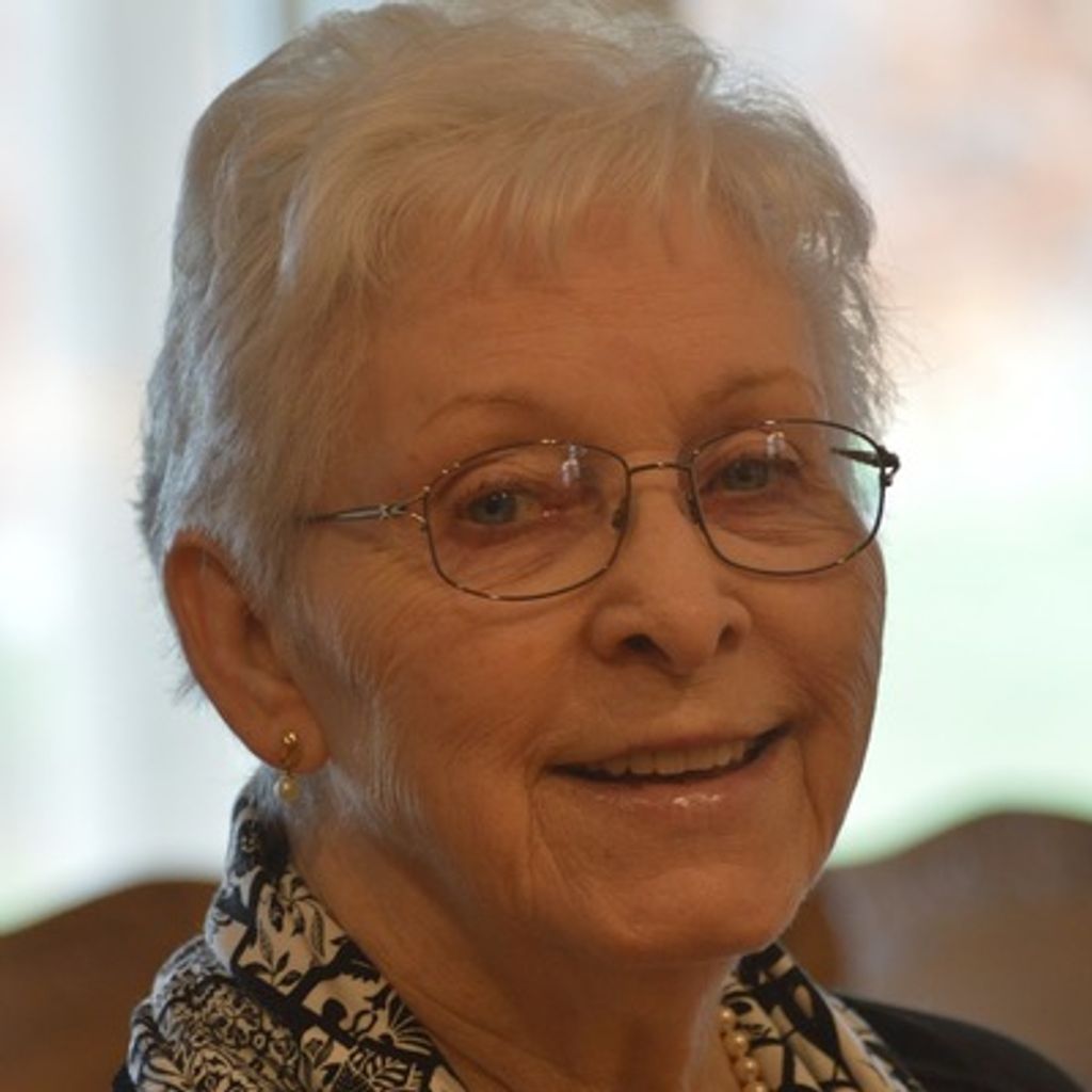 Annabel Busby Profile Photo