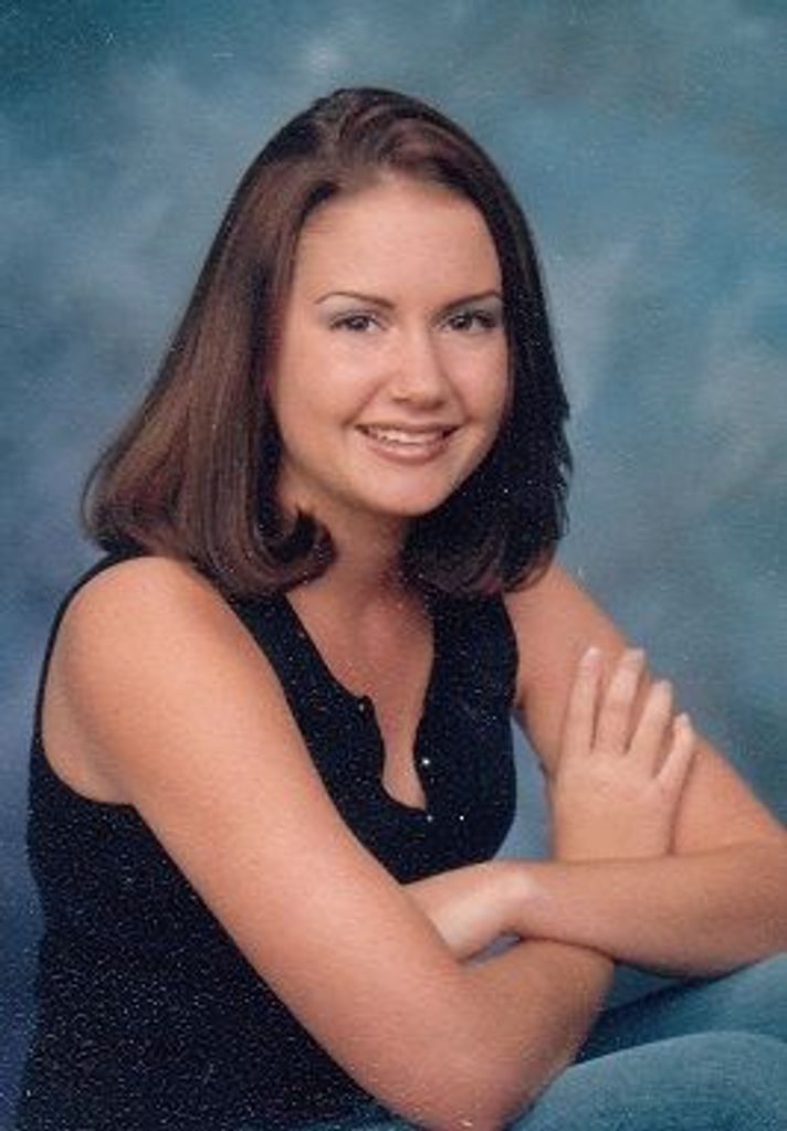 Shannon Lynn Peikert