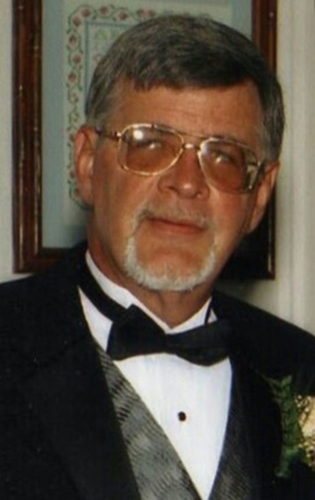Robert M. Lewis Profile Photo