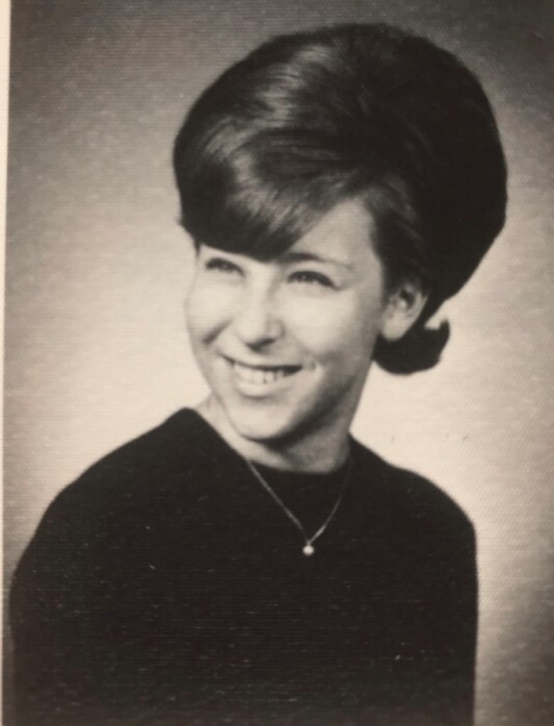 Roberta "Bobbie" Leoni
