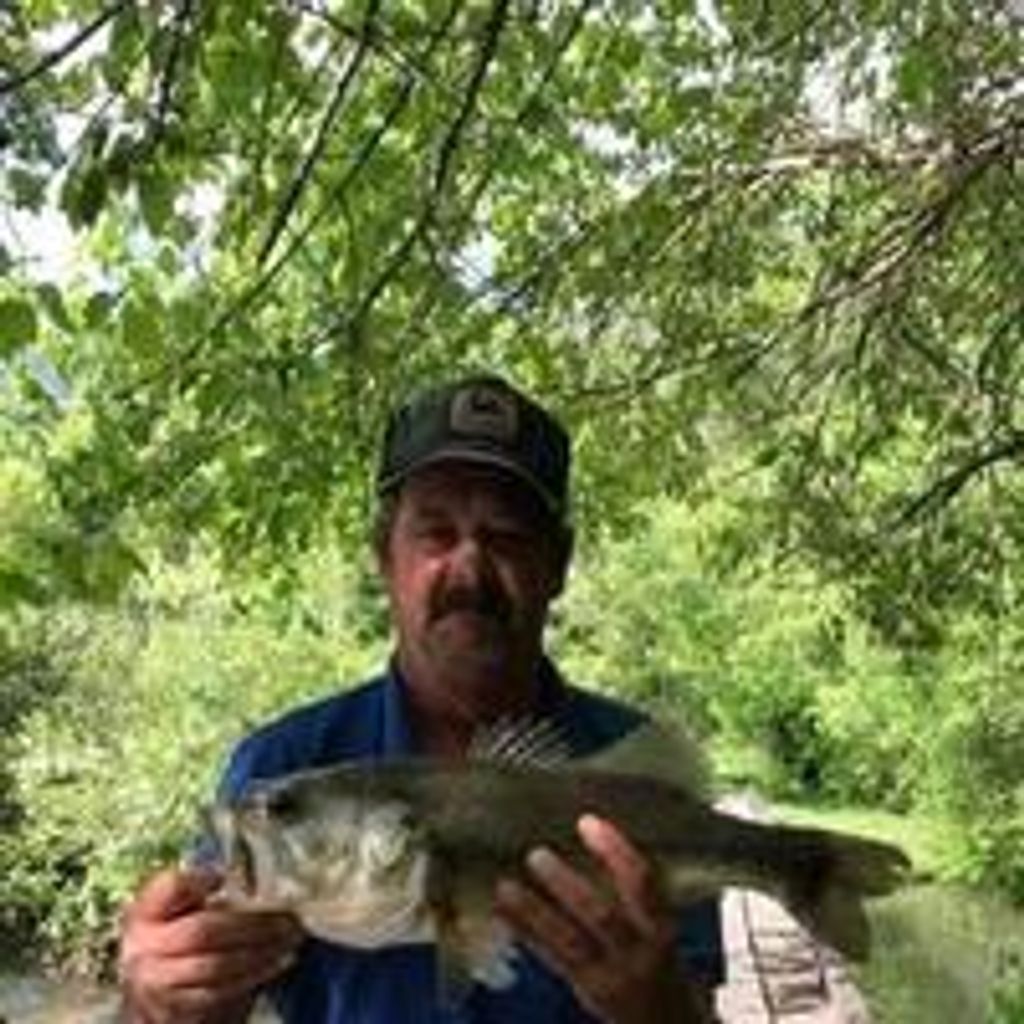 Eddie Ray Cox Profile Photo