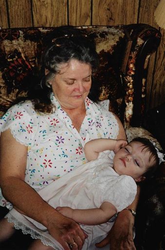 Elizabeth Ann Mcmillen photo gallery thumbnail 6 of 26