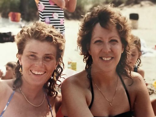 Wendy Palomo photo gallery thumbnail 124 of 173
