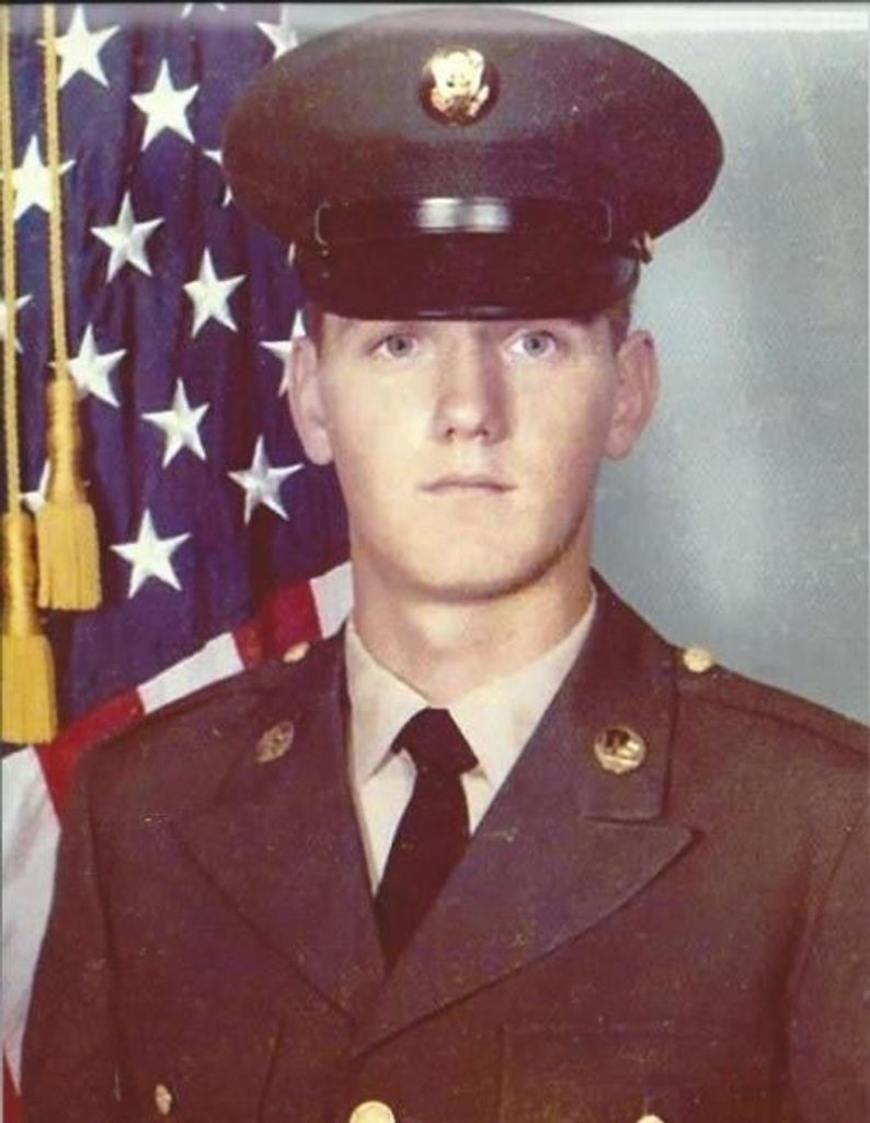 Steven Thomas Roach Profile Photo