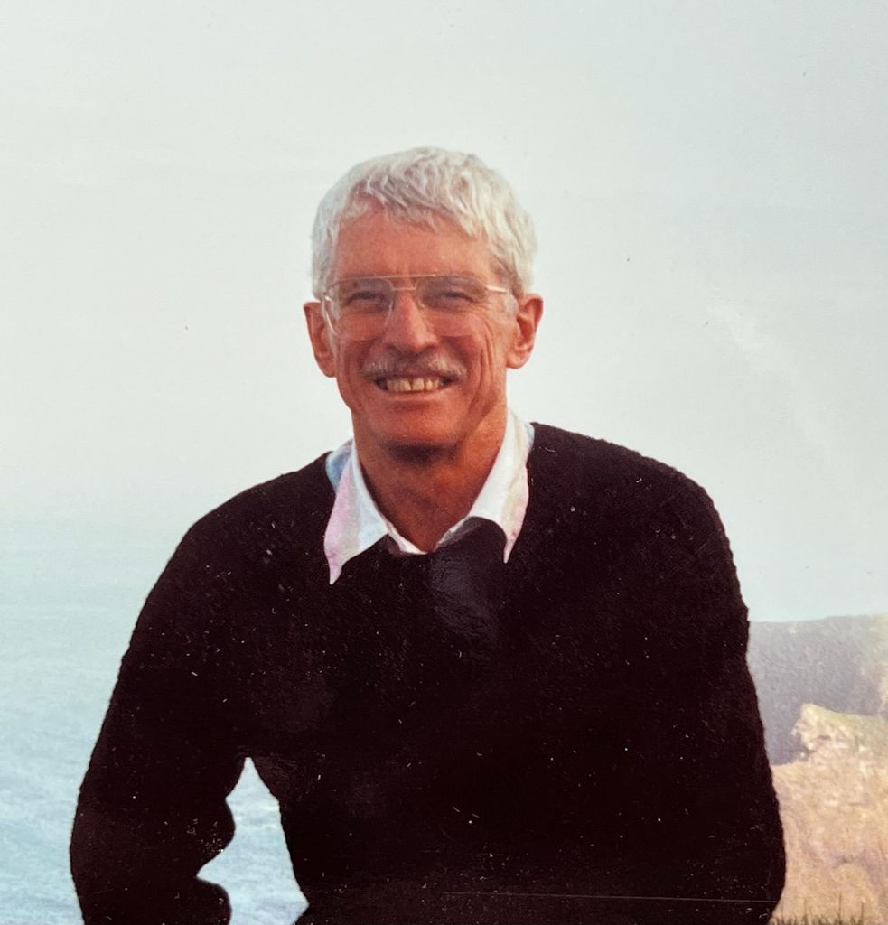 Aaron Neil Profile Photo