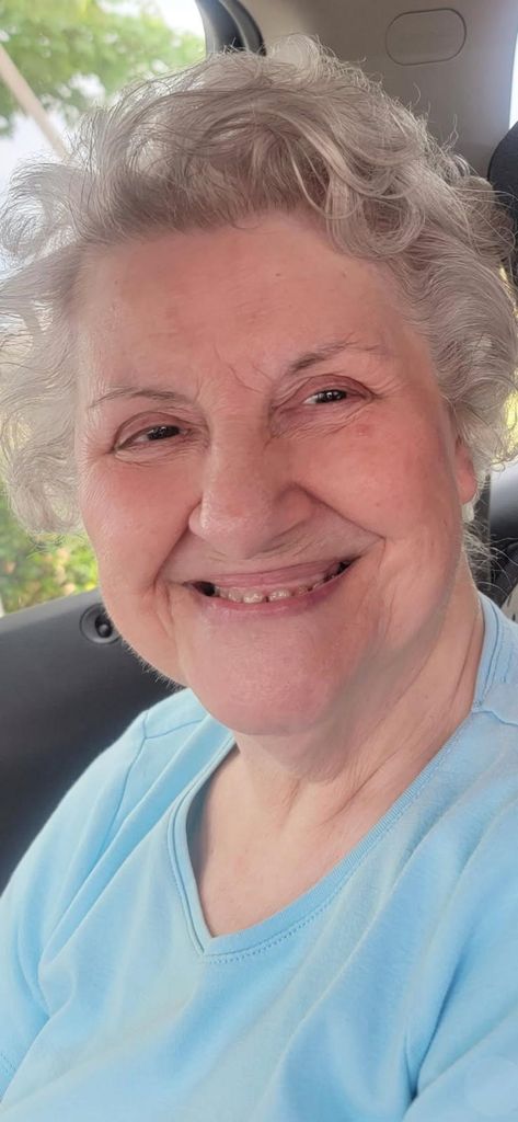 Charlotte Marie Viands Profile Photo