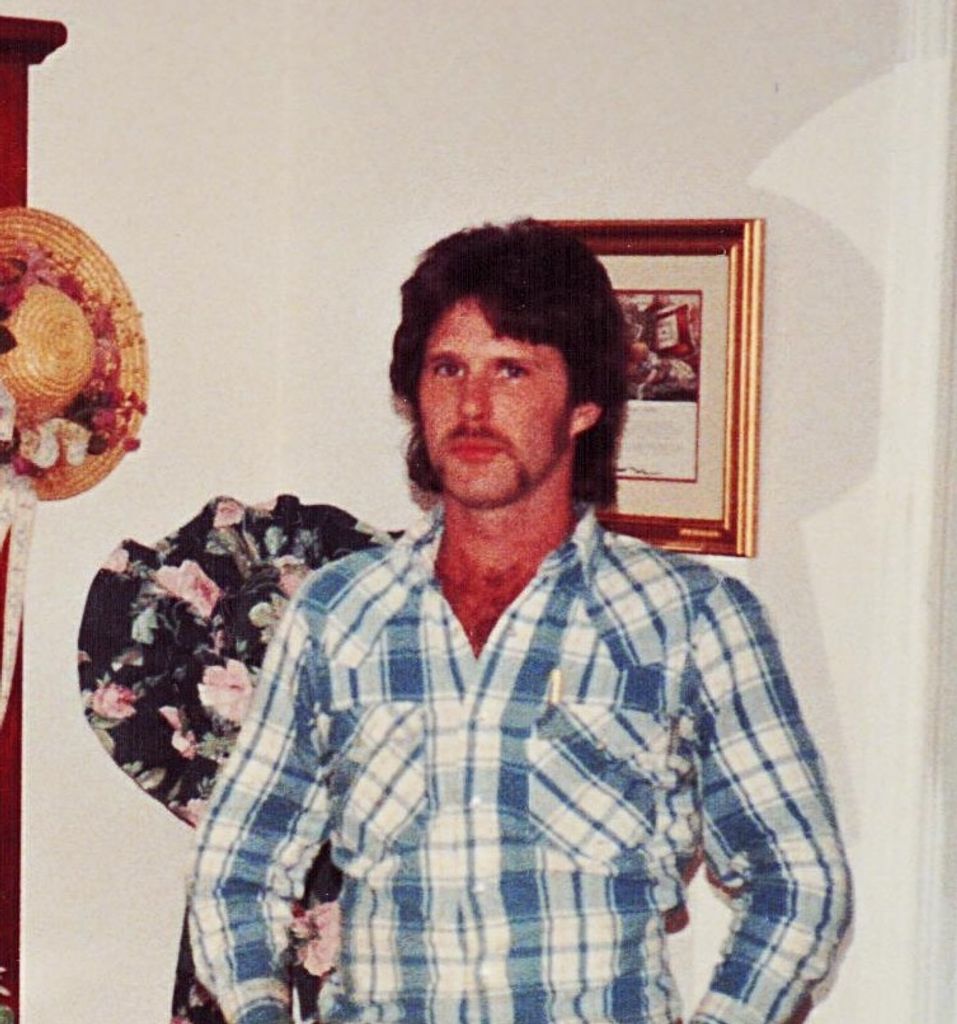 Mark Elvin Loveless Profile Photo