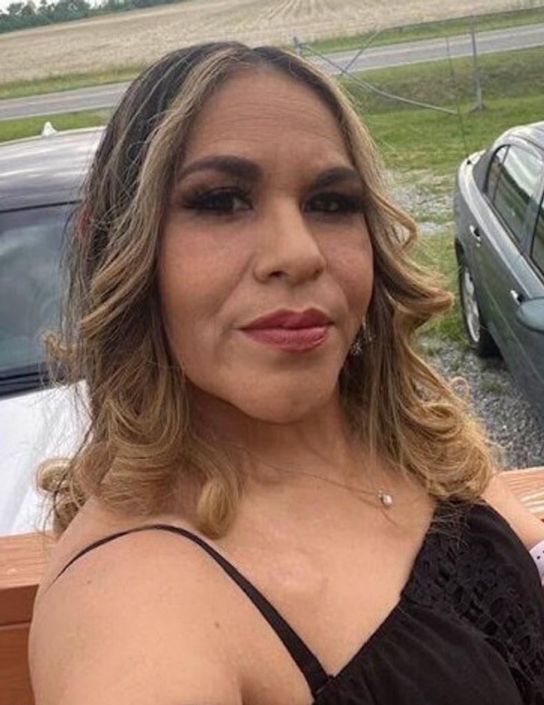 Luz Elena Delgadillo Ceja Profile Photo