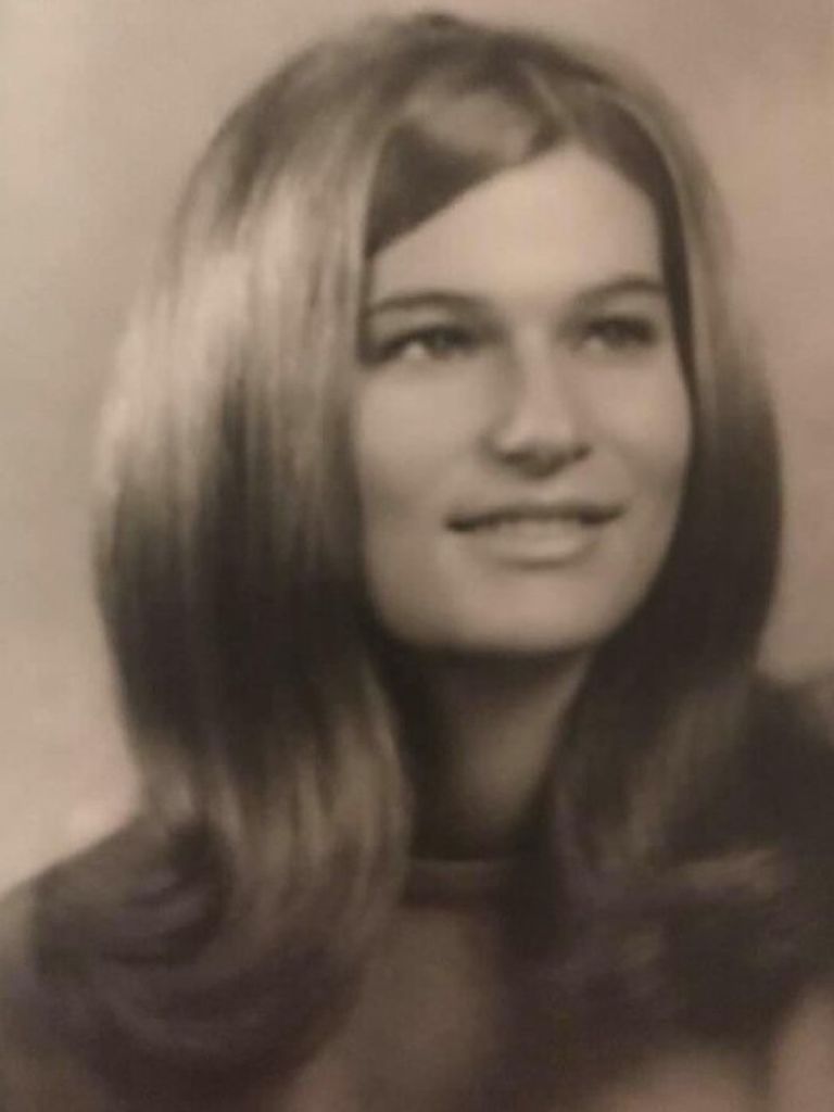 Barbara "Barb" Elledge