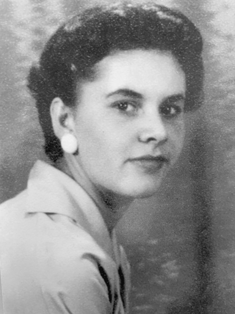 Beryl Stella "Chris" (Wilford)  Mcintire