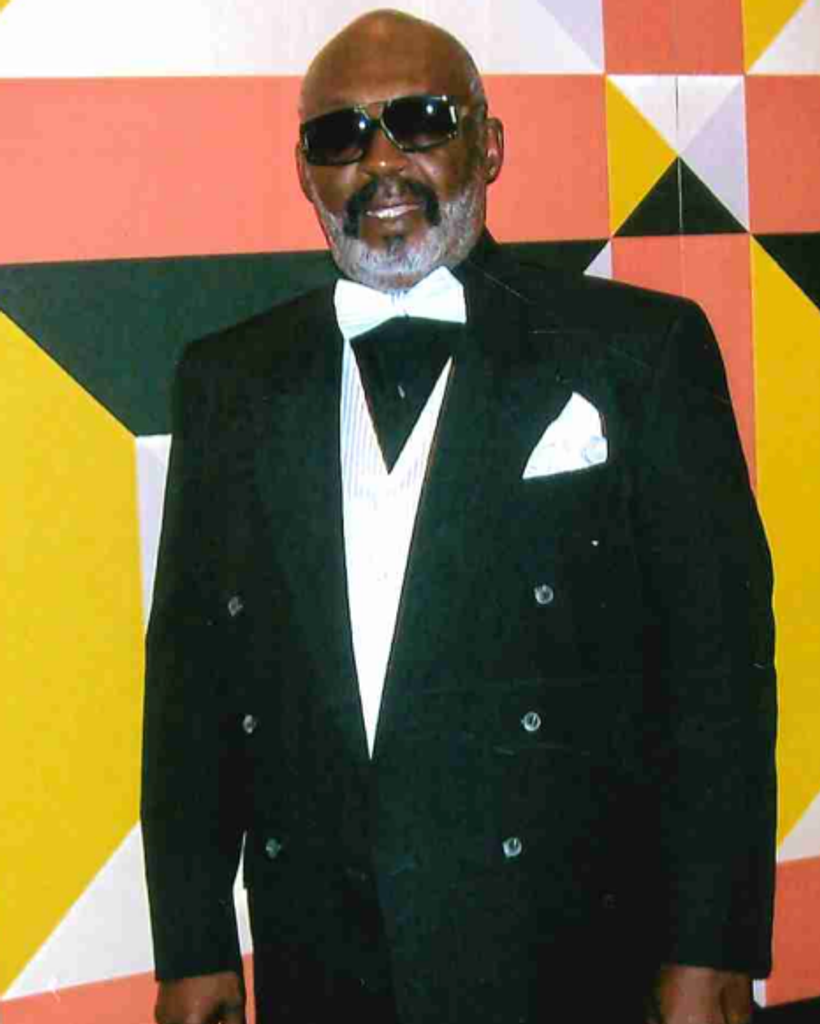 Mr. Robert L. Hamilton Jr.