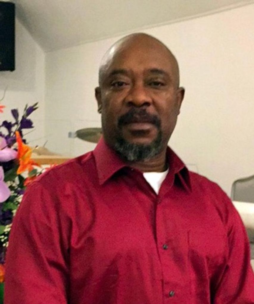 Michael Delando Manning Profile Photo