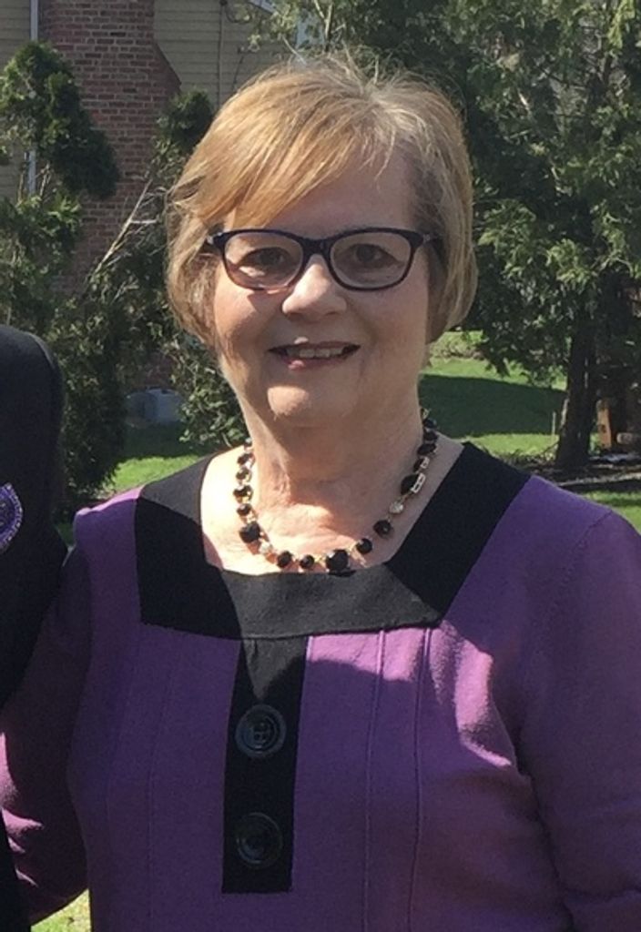 Dianne E. Chandnoit Profile Photo