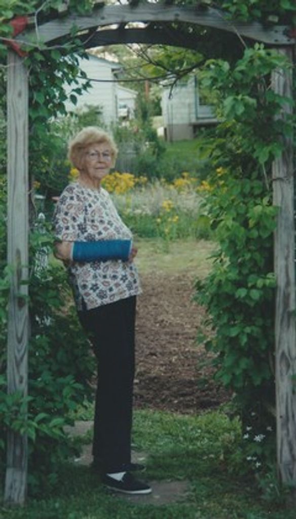 Mary Lou (Stephens)  Jones
