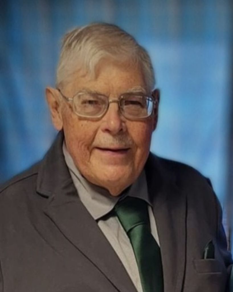Richard Wingler Profile Photo