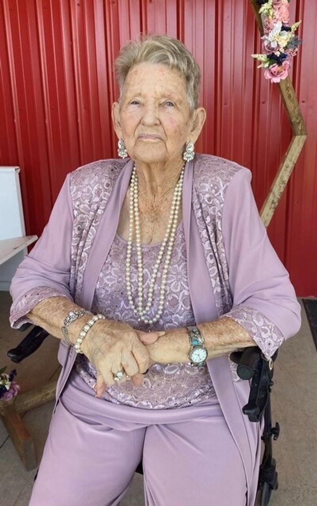 Geraldine Woodham Profile Photo