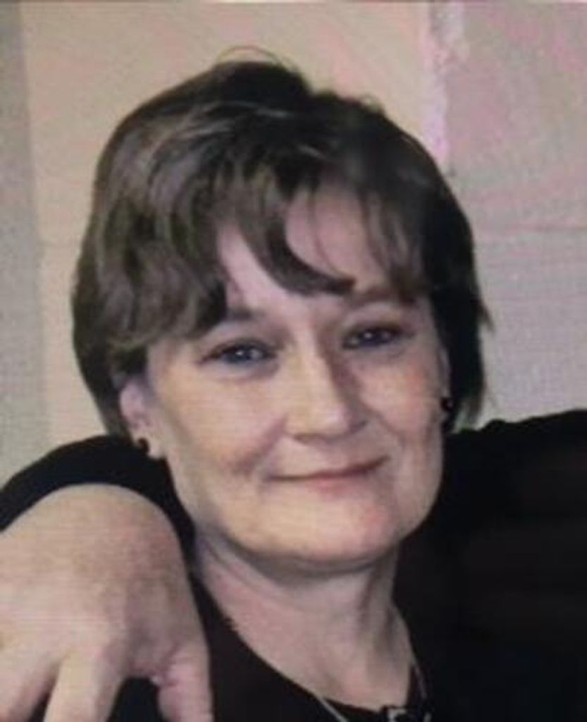 Cathy (Couch) Robertson Profile Photo