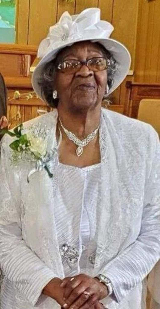 Mary Louise Mcpherson Profile Photo