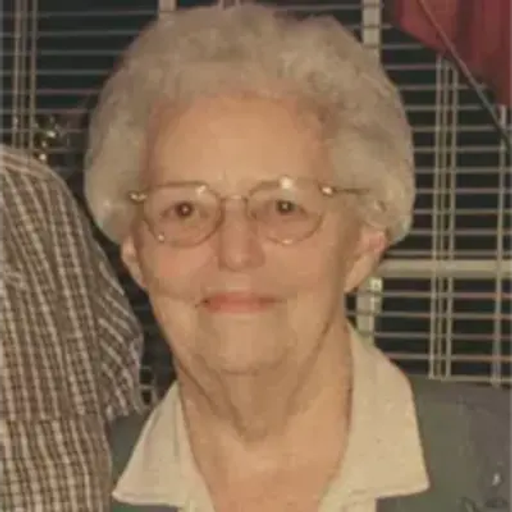 Mae Dierlam Profile Photo