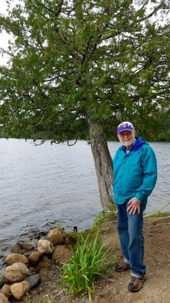 Karl Robert Wilson Profile Photo