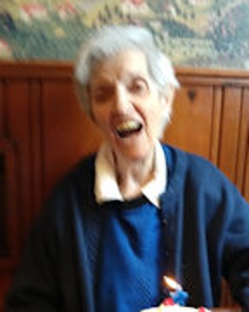 Nellie Docherty Profile Photo