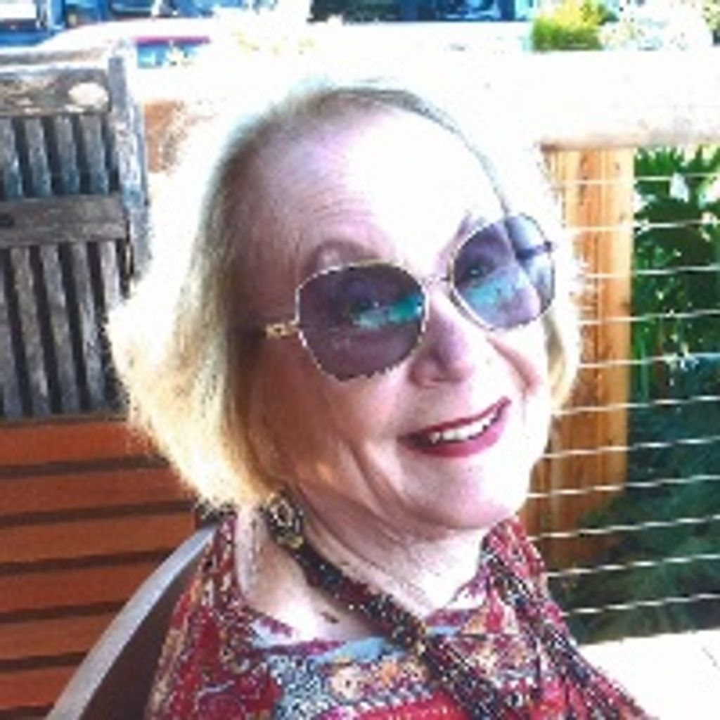 Gloria  "Gigi" Norton