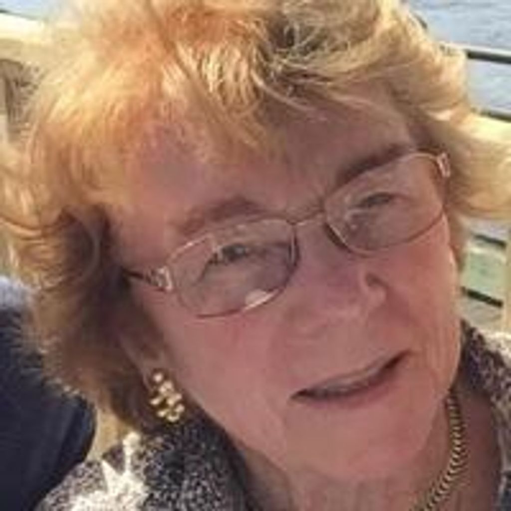 Dixey Andrews Smith Profile Photo