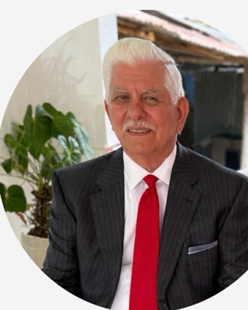 Miguel Serrano Villafane