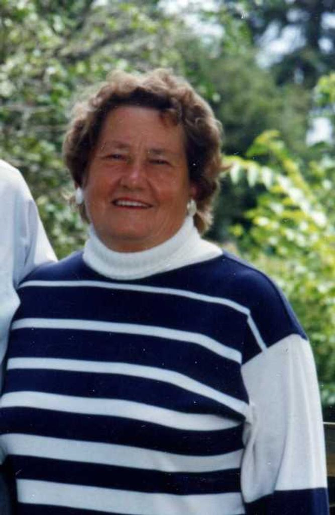 Esther Mae (Devries)  Krull Profile Photo