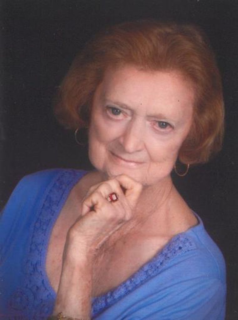 Louise Christina Profile Photo