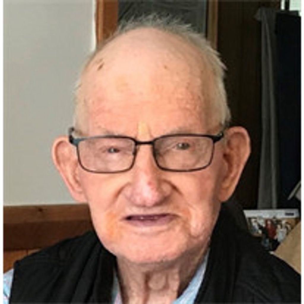 Leon E. Koperczak