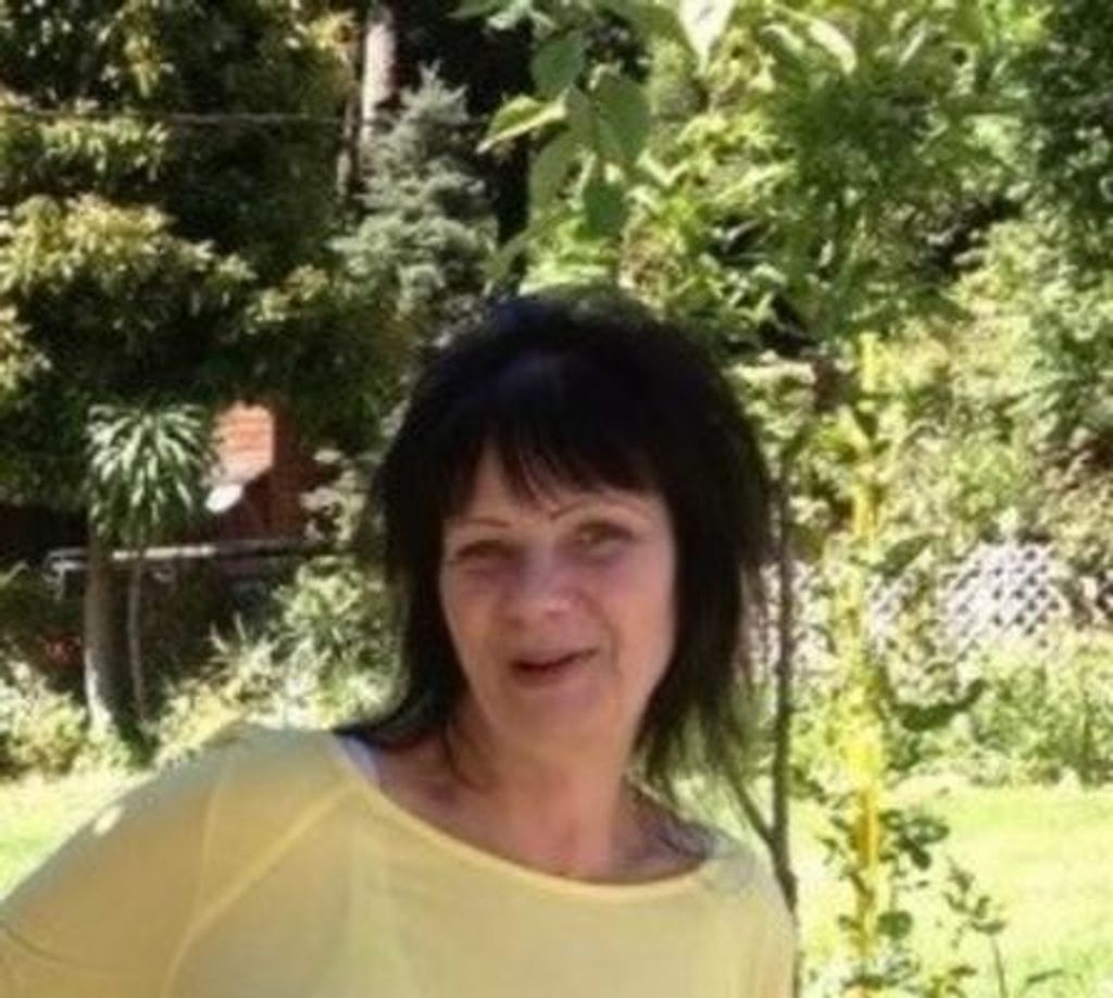 Vicki Mae Robbins Profile Photo