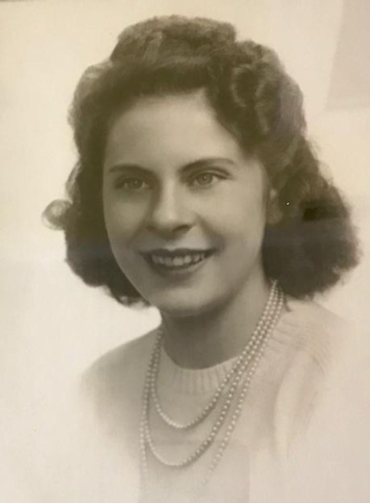 Miriam Davis Profile Photo
