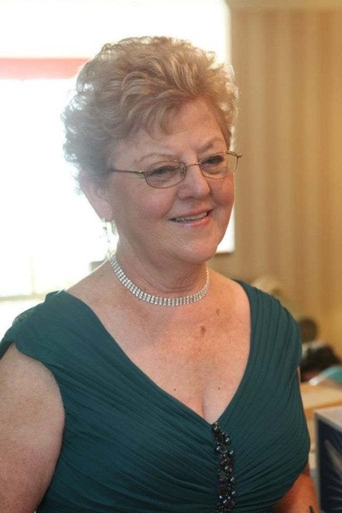 Judith E (Phillips)  Loporto Profile Photo