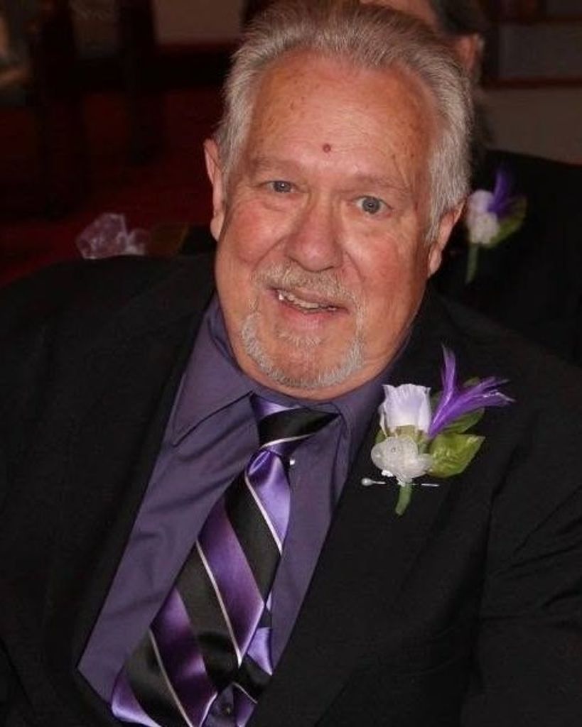 Garland Ray Russell Profile Photo