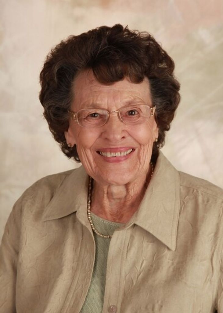 Llova Bostron Profile Photo