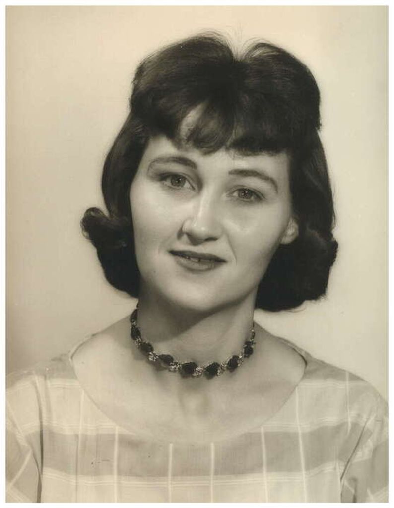 Carolyn Hendrix