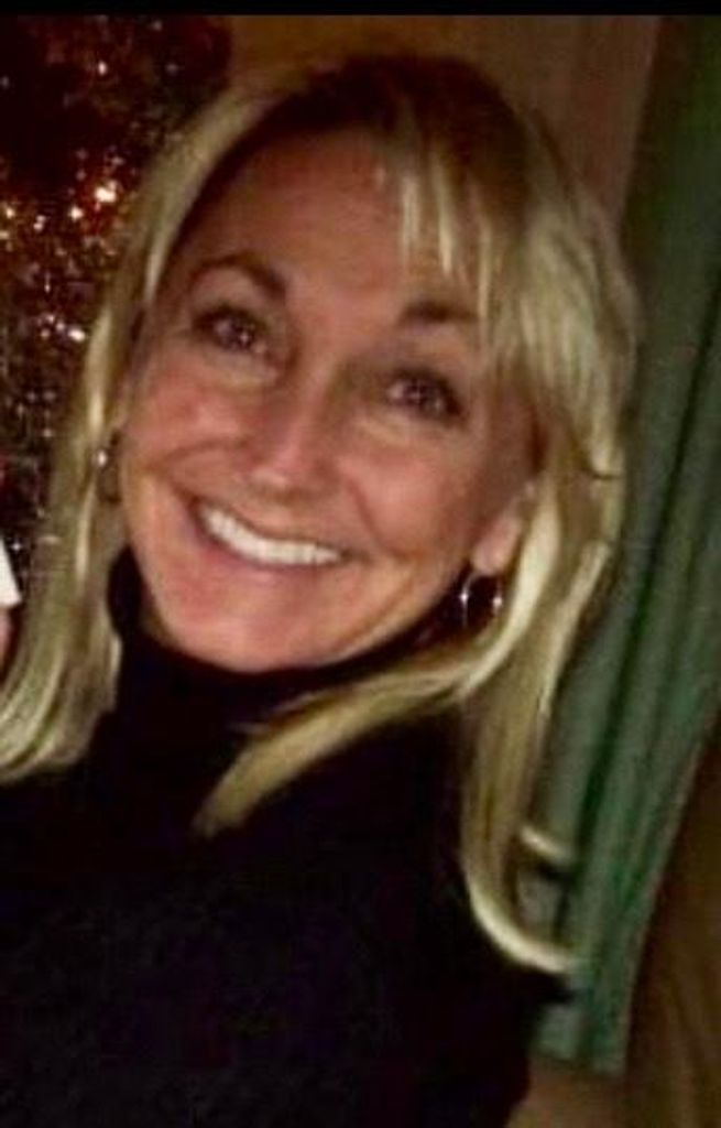Leza G. (Carpenter)  Tschuor Profile Photo
