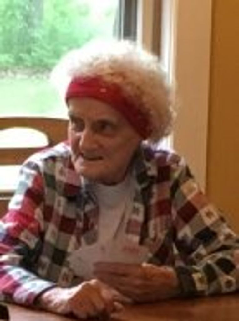Ruth Ann McKenzie (Bickford)